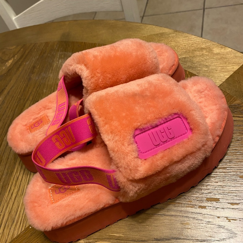 Super Cute Coral and Pink UGG sandals
